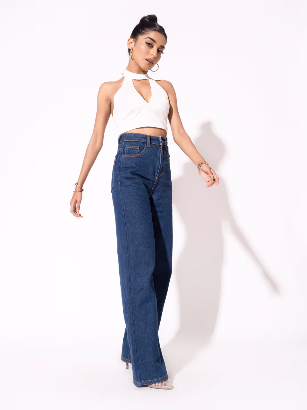 High-Waisted Jeans